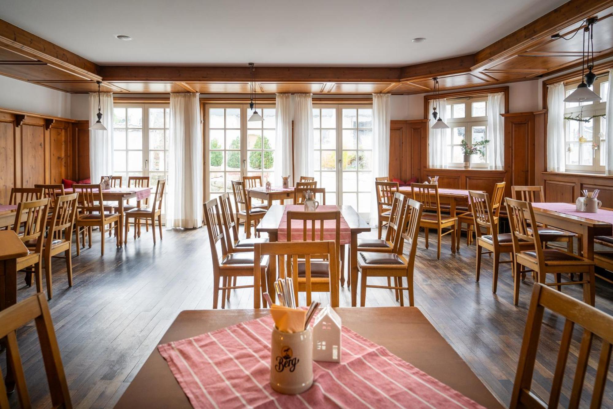 Hotel Gasthof Zum Ochsen Ehingen  Εξωτερικό φωτογραφία