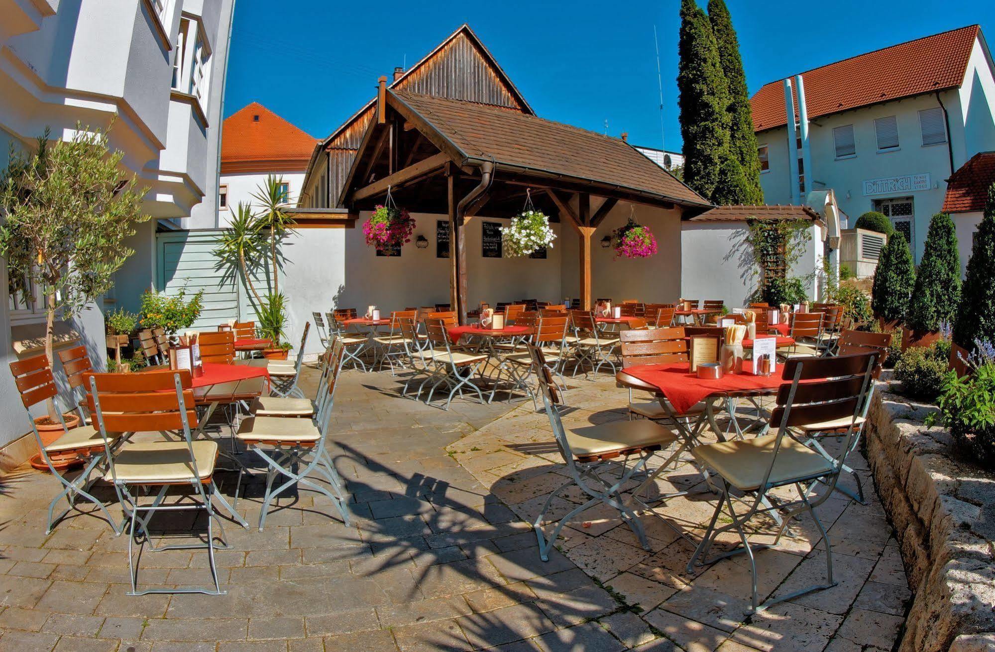 Hotel Gasthof Zum Ochsen Ehingen  Εξωτερικό φωτογραφία